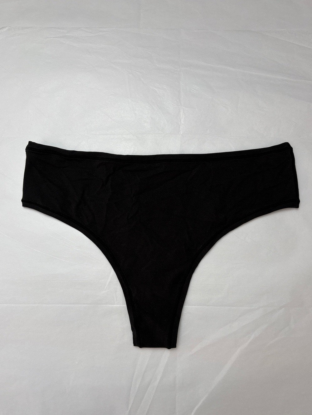 🖤 SKIMS Fits Everybody Dipped Front Thong | Onyx | Sz. M | NWOT 🏷️
